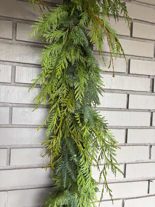 Premium Garland
